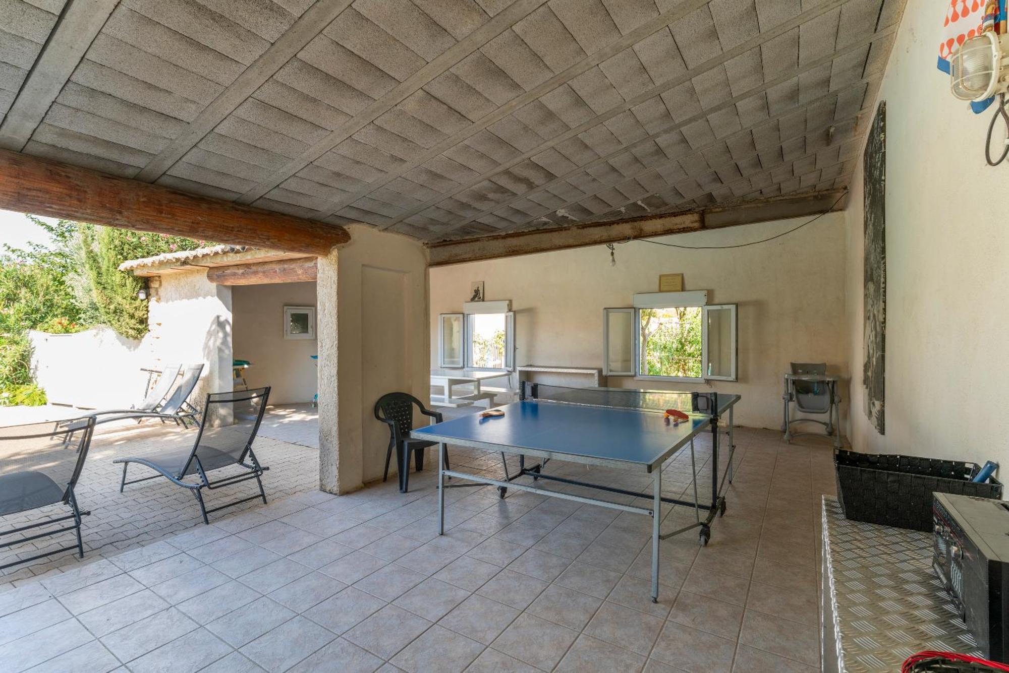L'Ensemble Du Gite De Tante Berthe Camaret-sur-Aigues Esterno foto