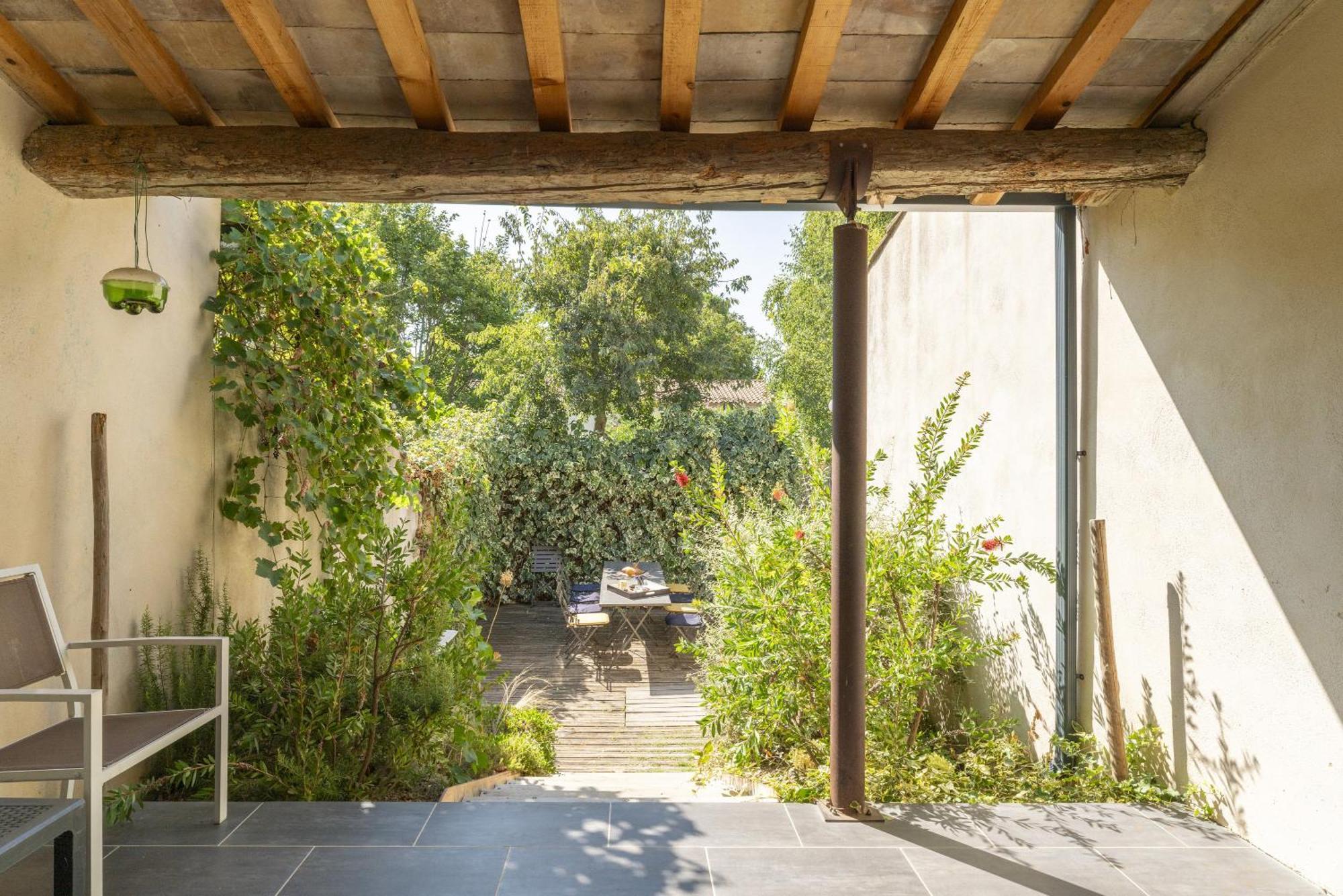 L'Ensemble Du Gite De Tante Berthe Camaret-sur-Aigues Esterno foto